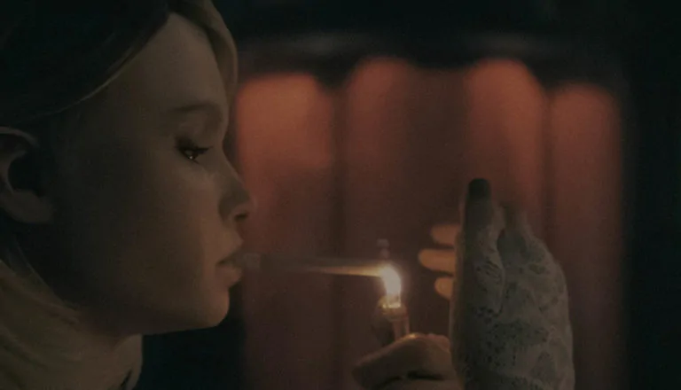 Момент из 4 серии 1 сезона